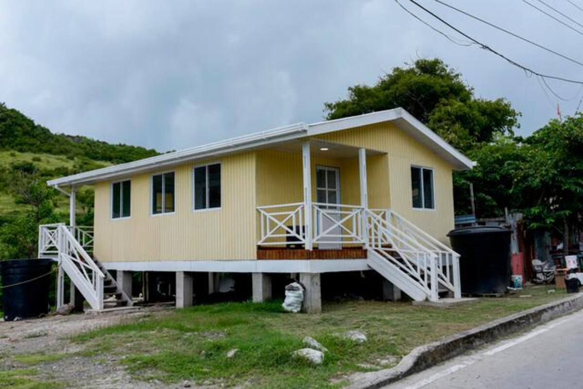 Empresa asegura que tornillos en Providencia no costaron $42.000 sino $421