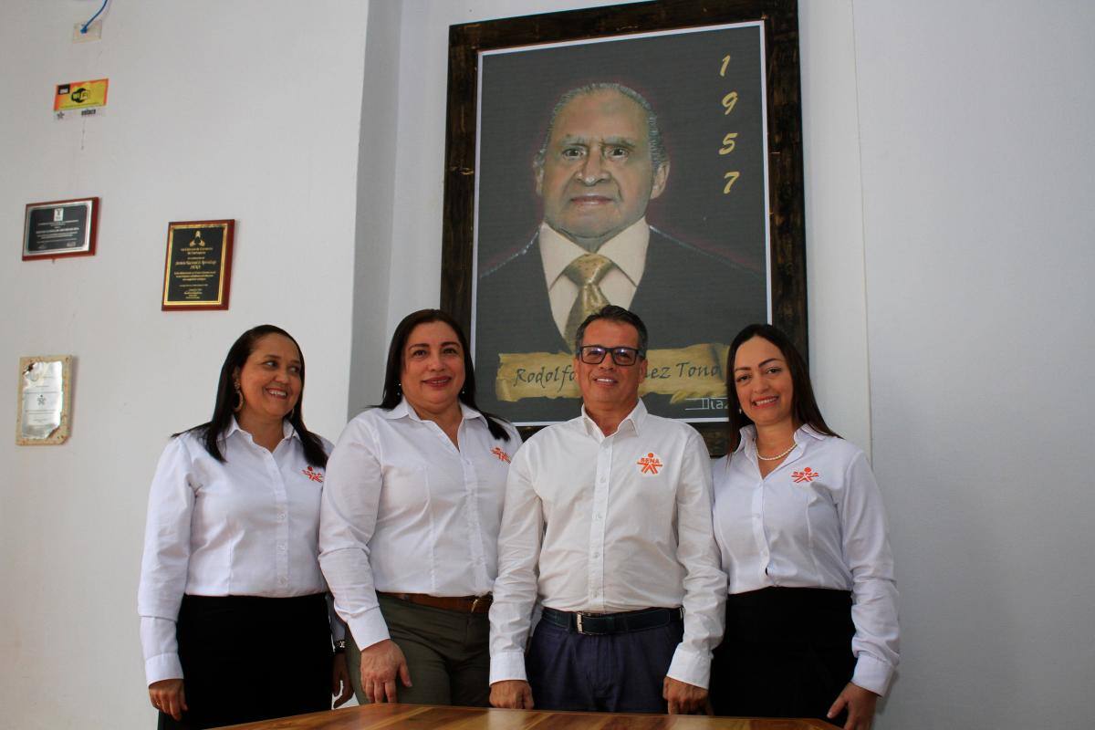 Bibiana Pinto, Bibiana Betín, Jaime Torrado y Yenny Romero. //Fotos: Julio castaño - el universal.