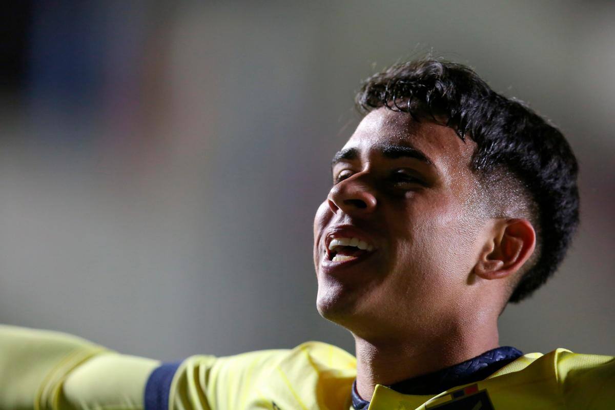 Ecuador supera la altura de la Paz y logra sus primeros tres puntos