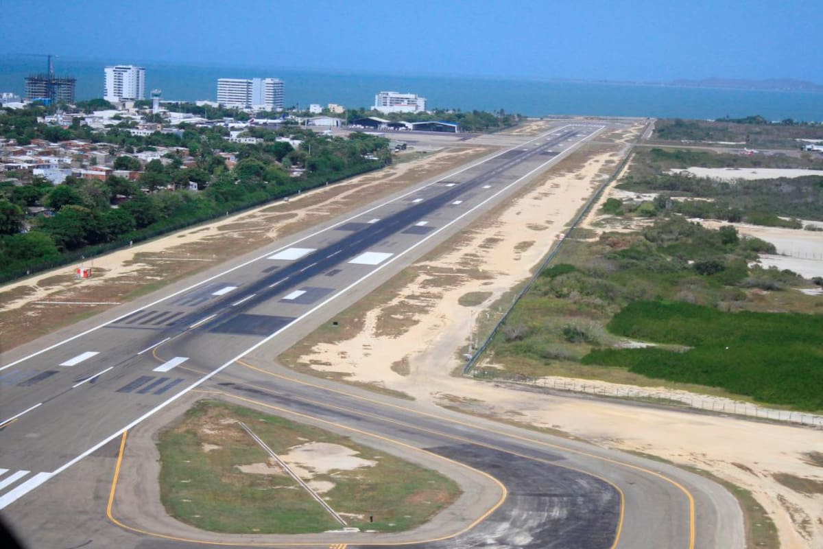 Un mes de trabajos: así avanza el mantenimiento en el aeropuerto Rafael Núñez