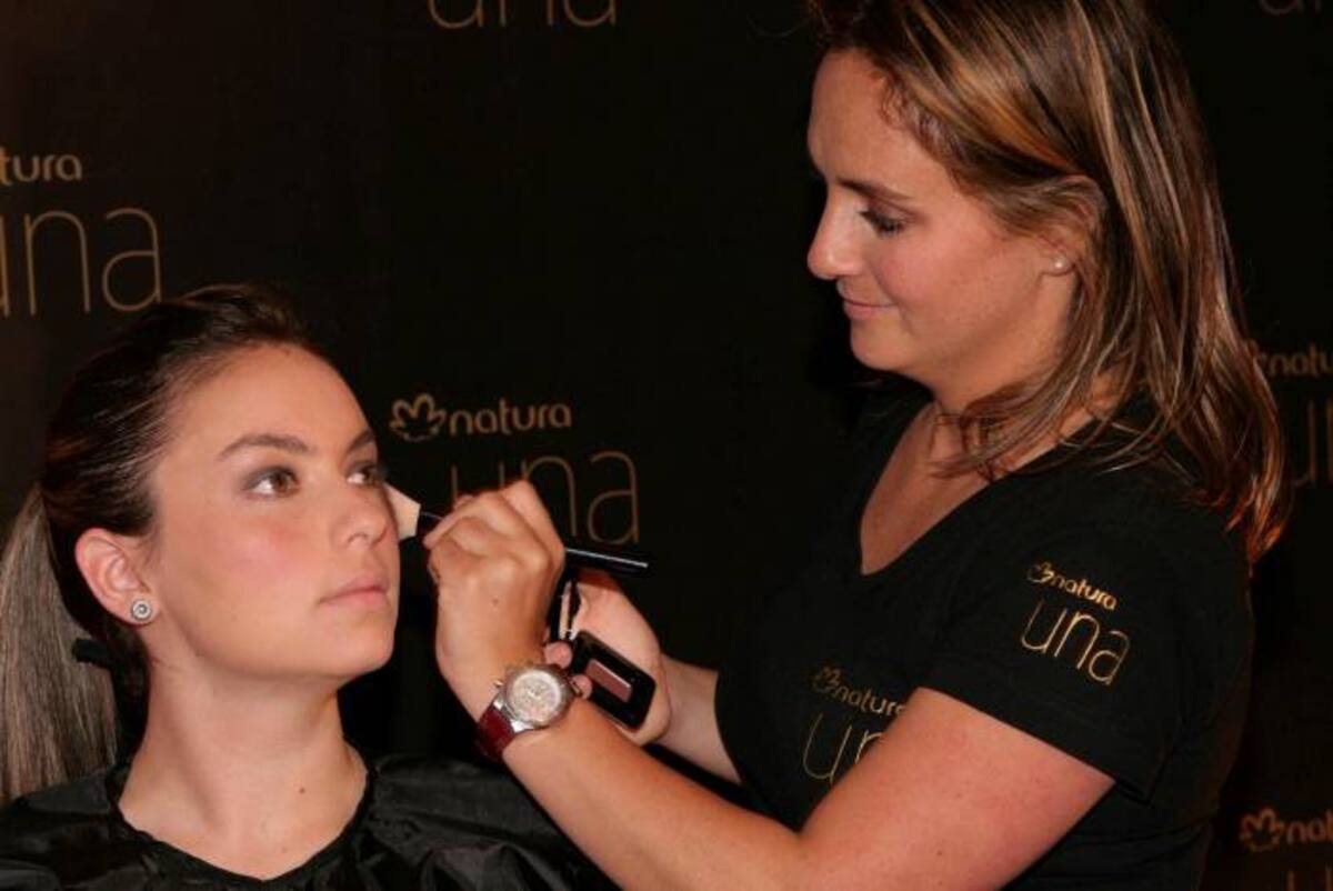 Un equipo de profesionales dirigidos por Franklin Ramos hicieron más de 750 maquillajes para todas y cada una de las pasarelas en Colombiamoda ColPrensa