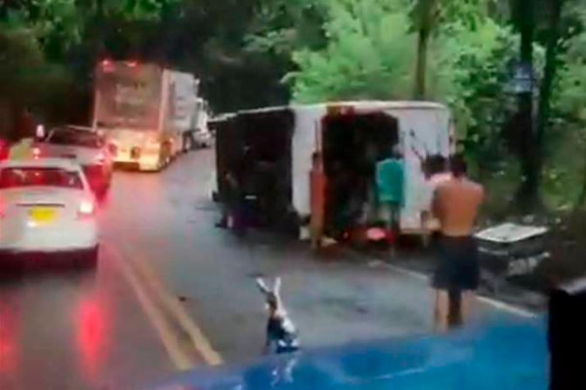 Video: Se estrella bus de Brasilia que venía para la costa: muere una mujer