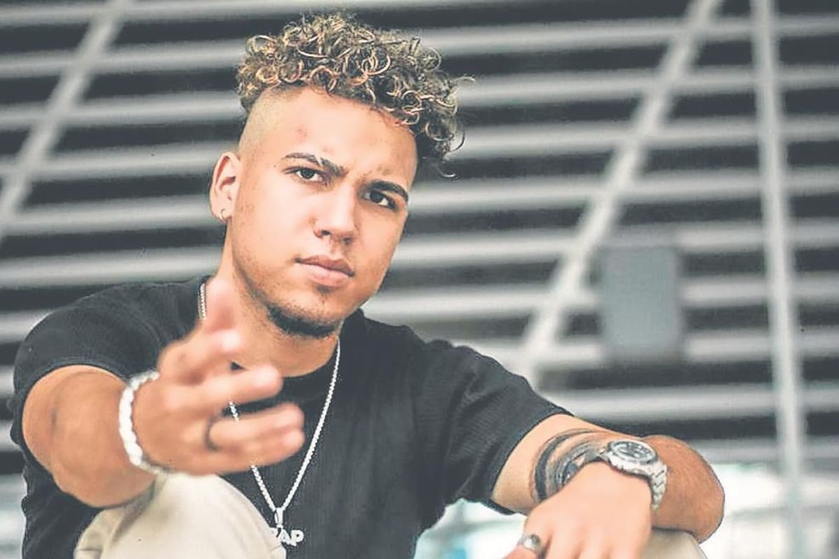 ‘Me gustas’, la nueva propuesta de Doberman