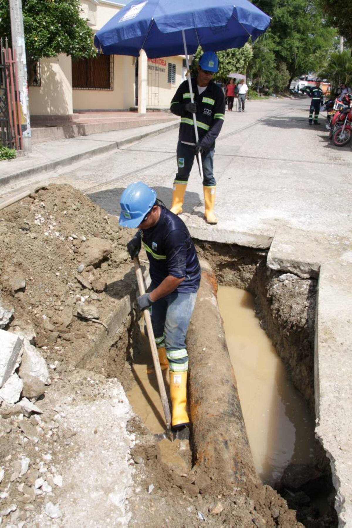 Adesa informó que continúa el programa de recuperación de perdidas de agua. Manuel Santiago Pérez.