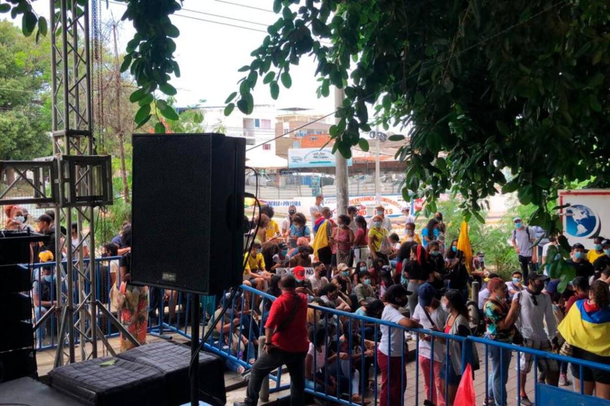 Plantón en el Departamental: concierto y jornada de tatuajes