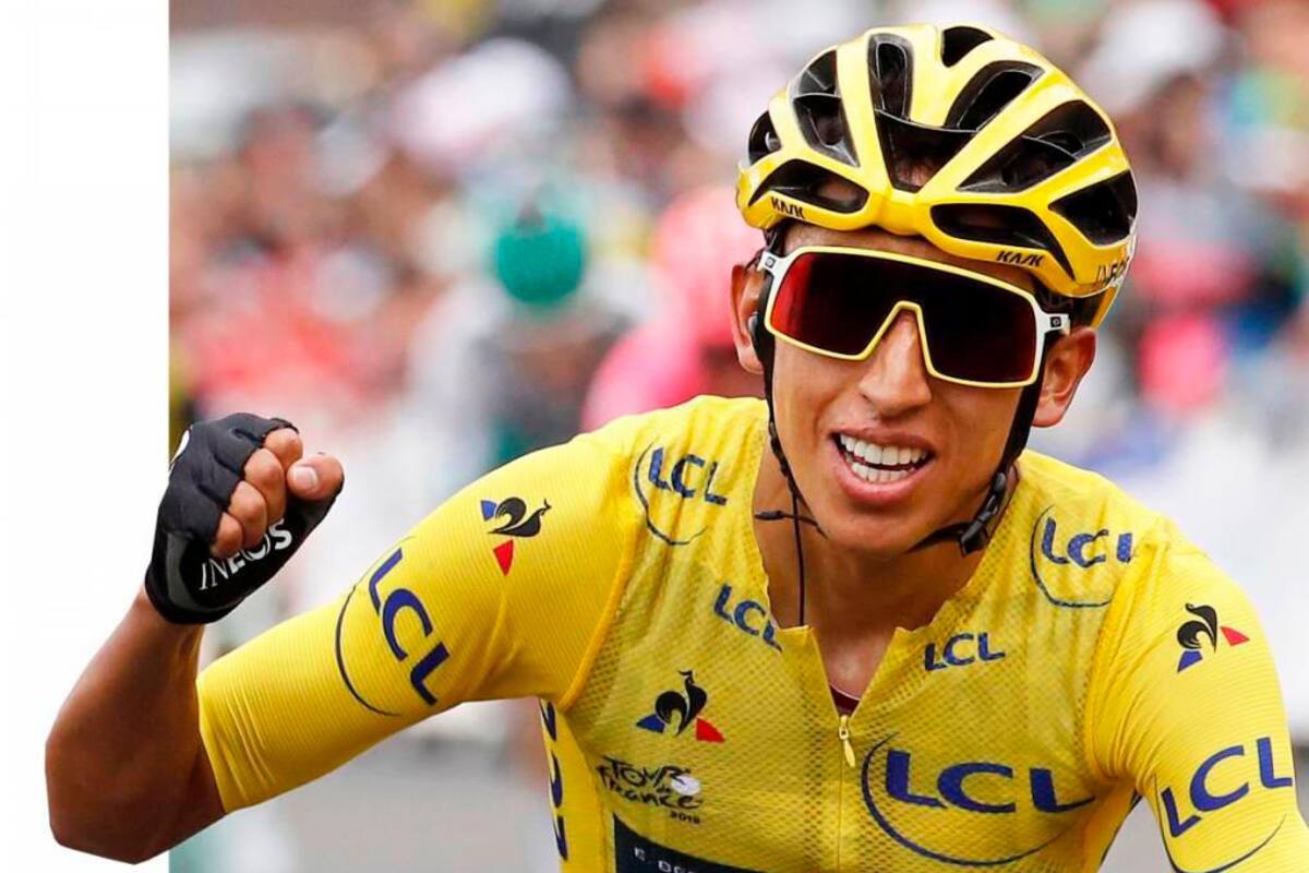 Egan Bernal da los primeros pedaleos en una bici estática tras su accidente
