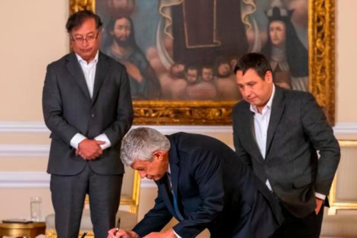 DNP desmiente a ministro Bonilla sobre motivos de renuncia de Jorge Iván González