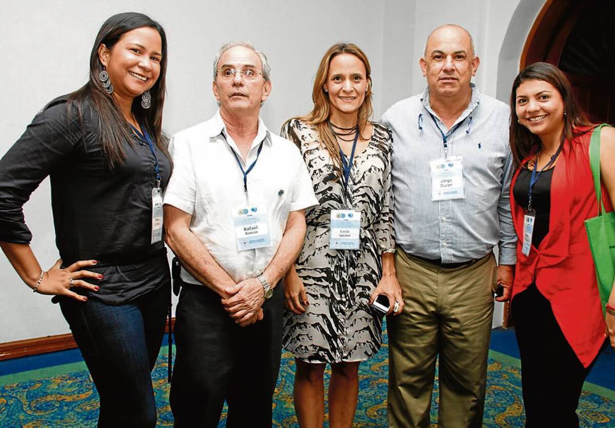 Milena González, Rafael Román, Layla Spicker, Jorge Durán y Katya Rodelo.