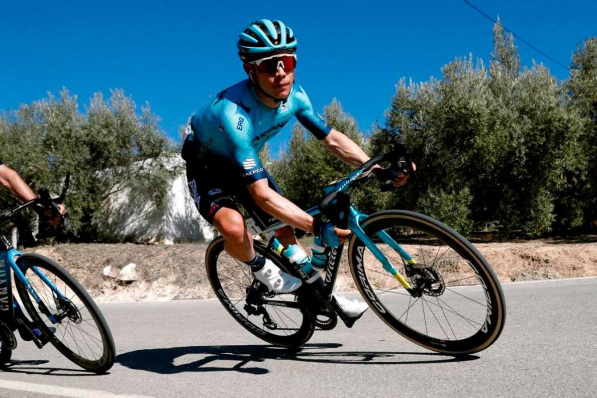 Miguel Ángel López no estará en el Tour de Francia
