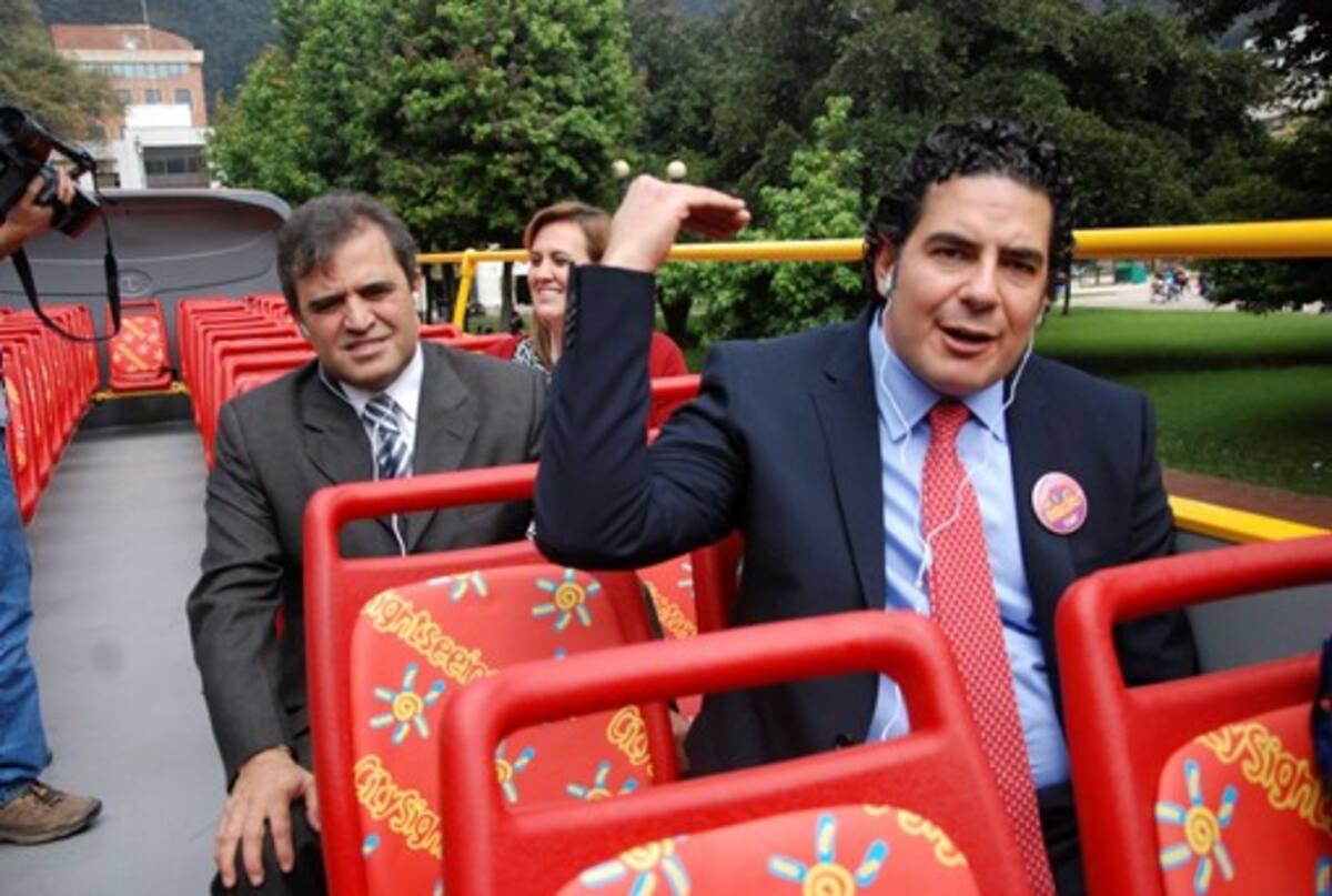 Actualmente, City Sightseeing transporta anualmente en todo el planeta a más de seis millones de turistas. Al lanzamiento asistieron altos funcionarios del Gobierno nacional. CORTESIA