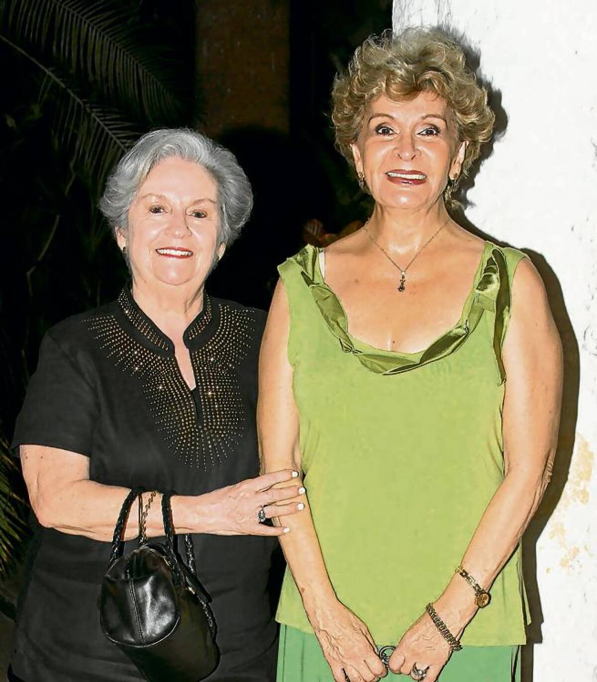 Mary Badel y Toñita Visbal.