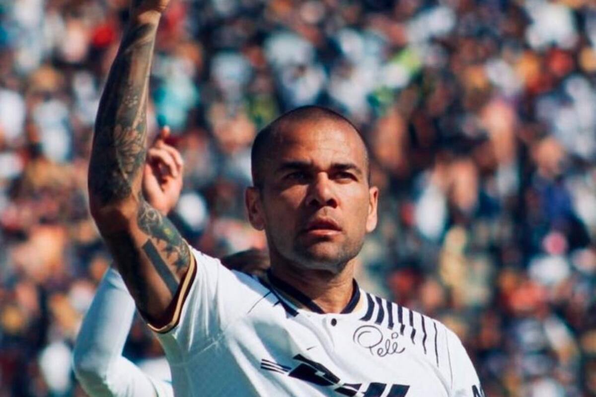 ¡Más líos para Dani Alves!: Ahora Pumas le cobra millonaria indemnización