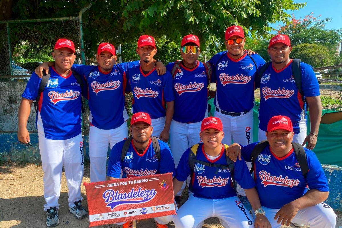 Torneo de Sóftbol Juega Por Tu Barrio: unos lloran y otros sonríen