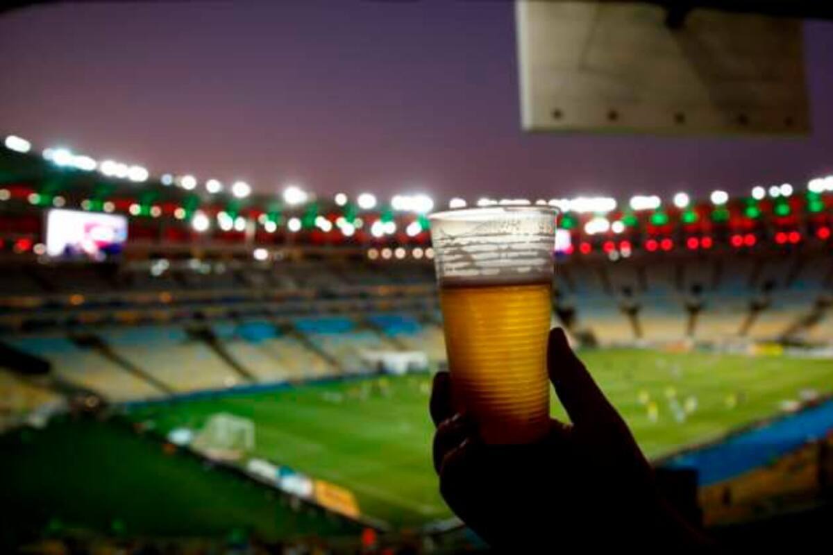 Qatar: Aficionados critican prohibición de cerveza y temen más cambios