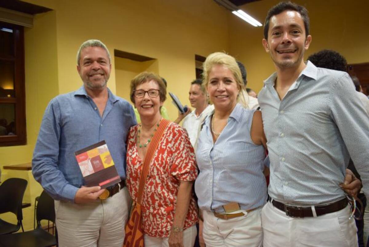 Ricardo Hernández, Carmenza Cesáreo, Ivonne Lemaitre y Jaime Martínez. CORTESÍA