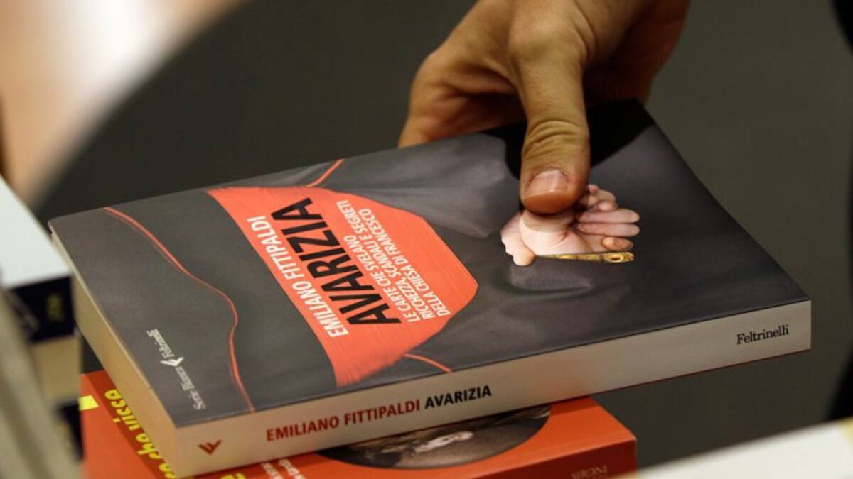 El libro "Avaricia", del periodista italiano Emiliano Fittipaldi AP