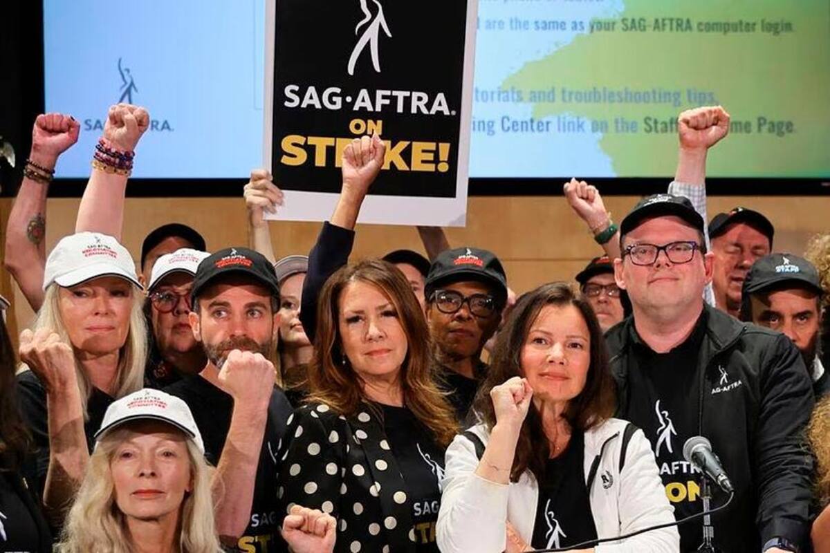 Continúan las millonarias perdidas en Hollywood por impacto de las huelgas