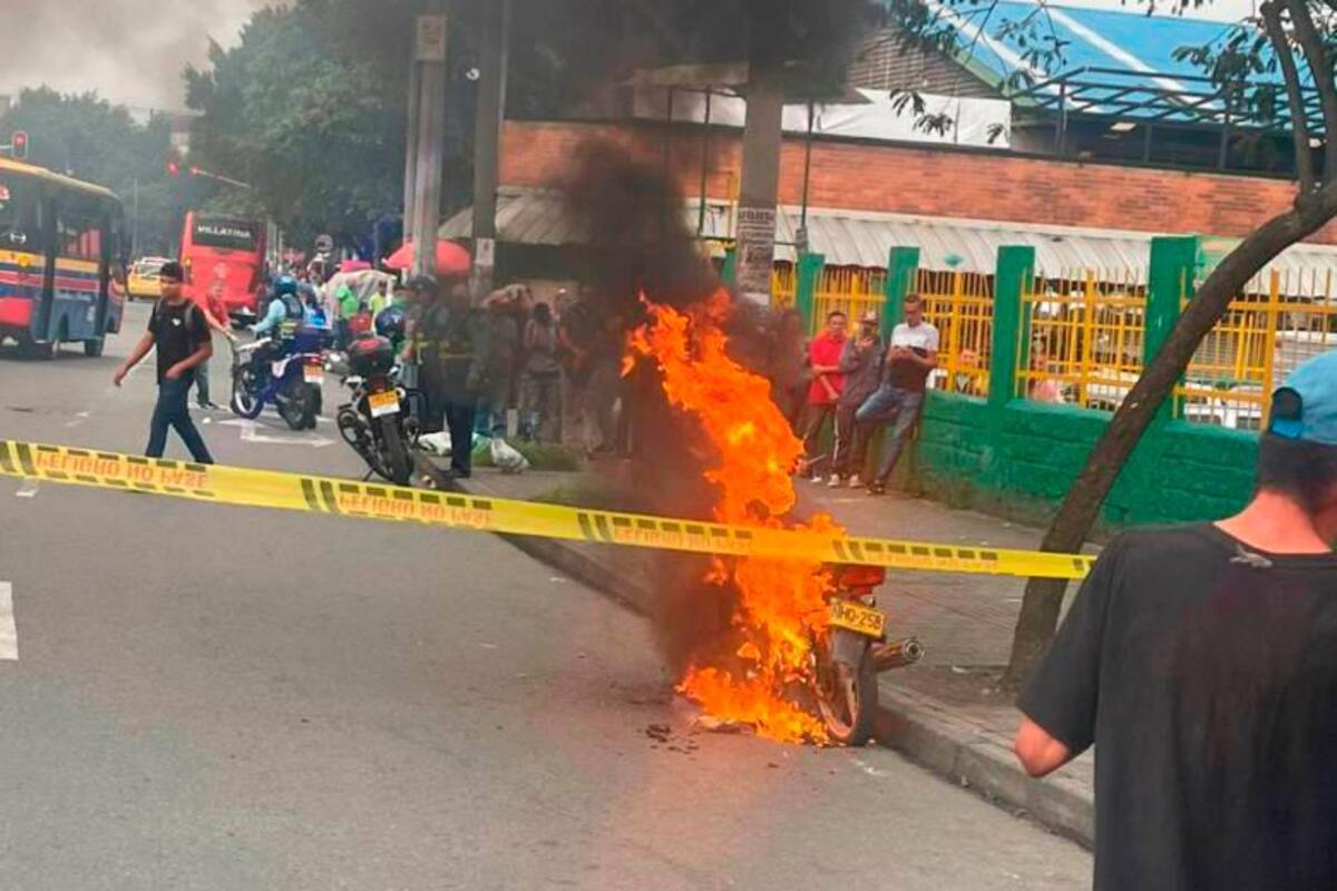 Prefirió quemar la moto, antes que se la inmovilizaran