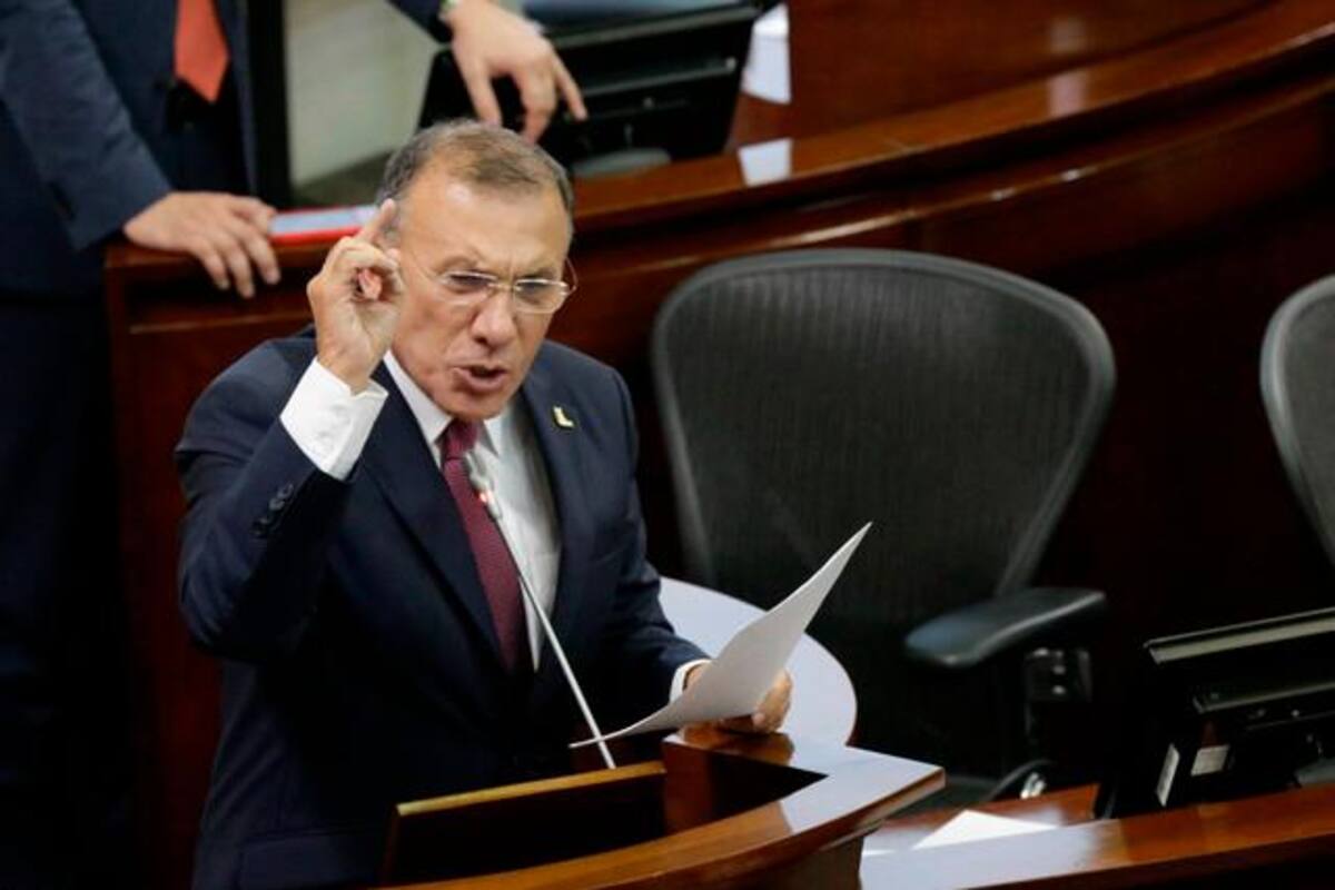 Barreras dice que si ELN tiene voluntad de paz, el Congreso lo acompaña