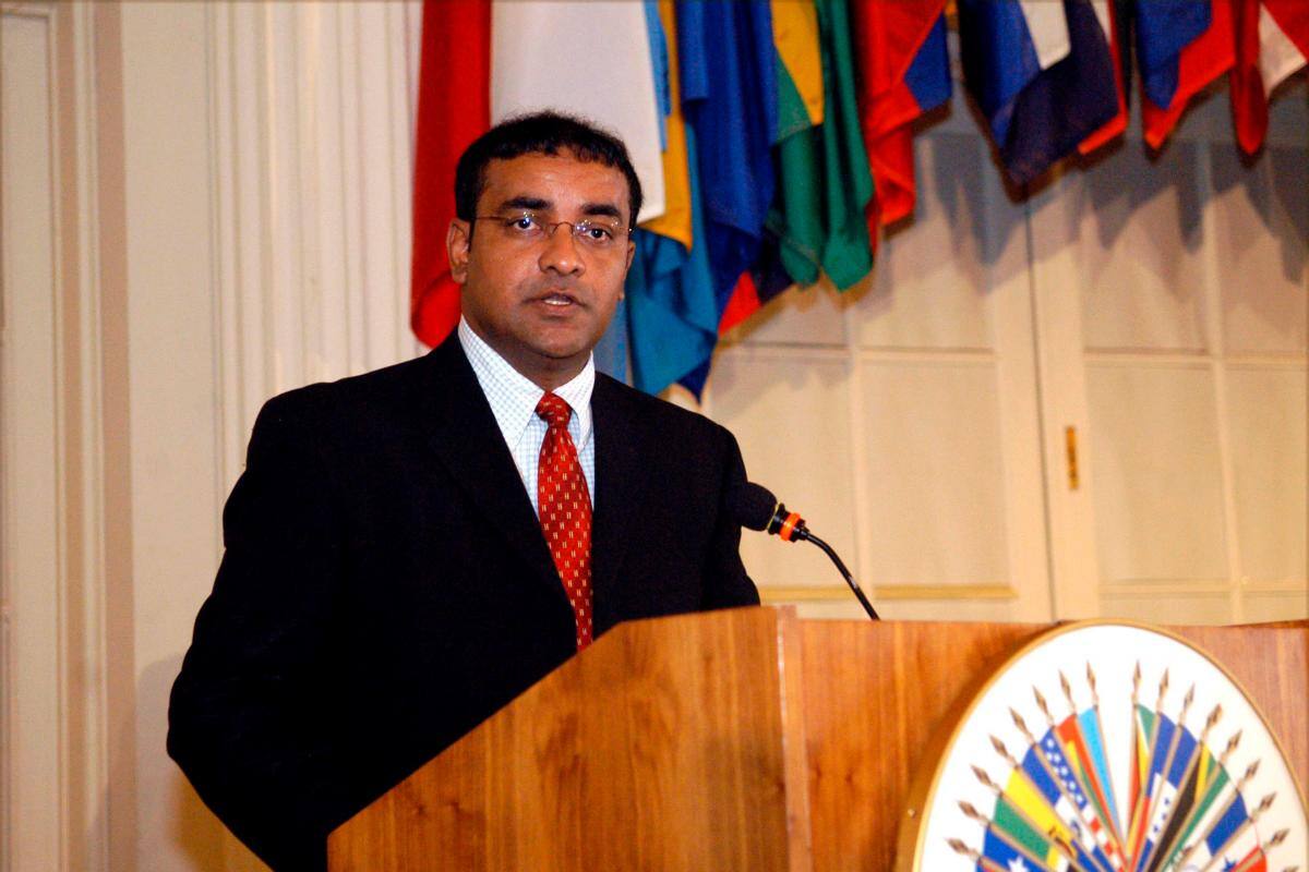 Guyana asegura que no planea tomar “acciones ofensivas” contra Venezuela