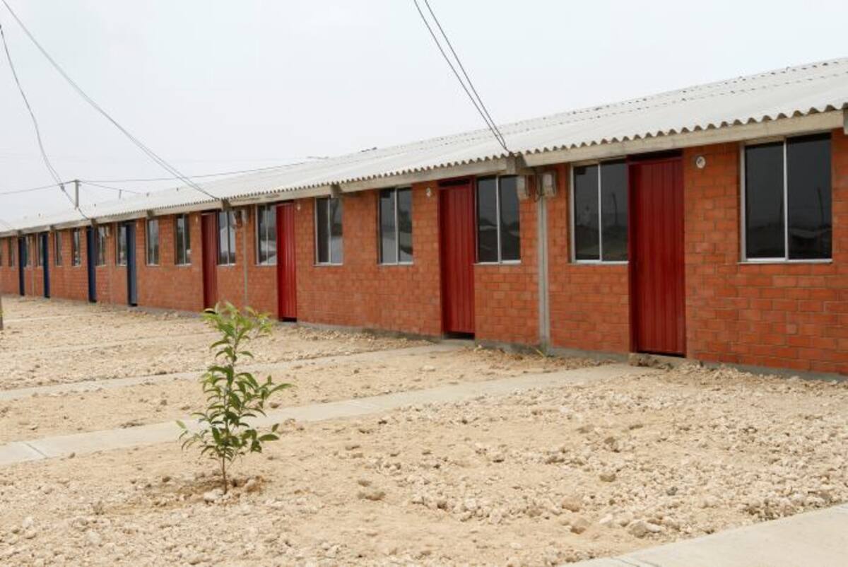 Las casas tienen dos habitaciones, sala-comedor, un baño, cocina y patio Aroldo Mestre
