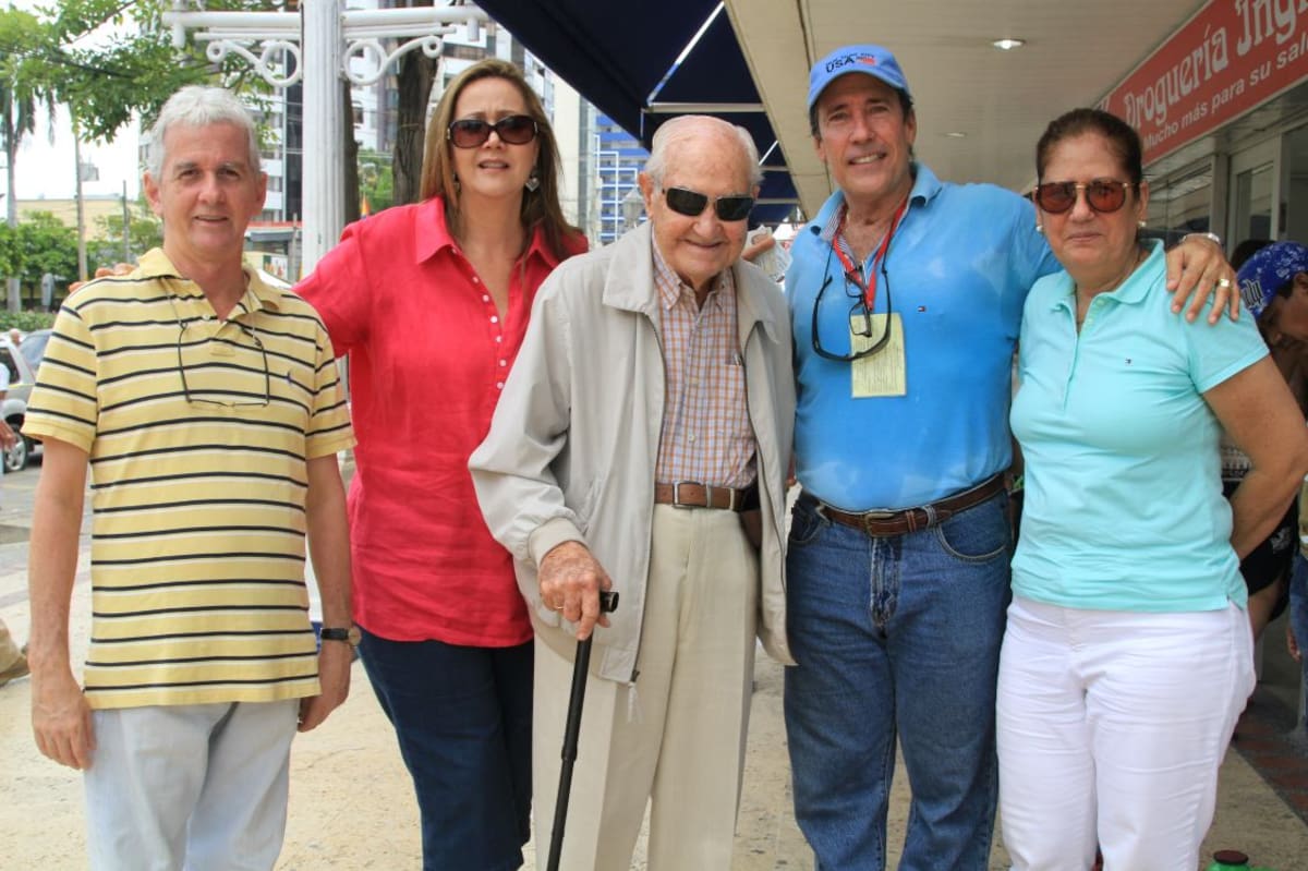 Hernando Visbal, Catalina de Arango, Alberto Araújo, Gabriel Arango y Patricia Moreno.