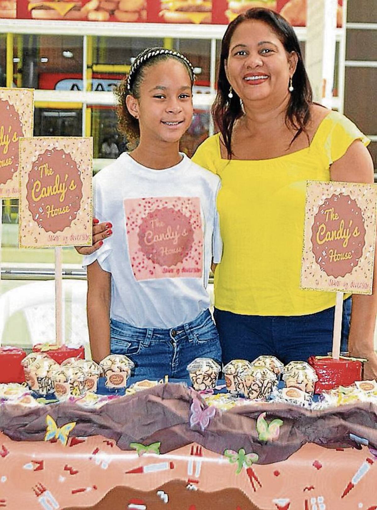 Ariadna Haydar y Nubia Chams.