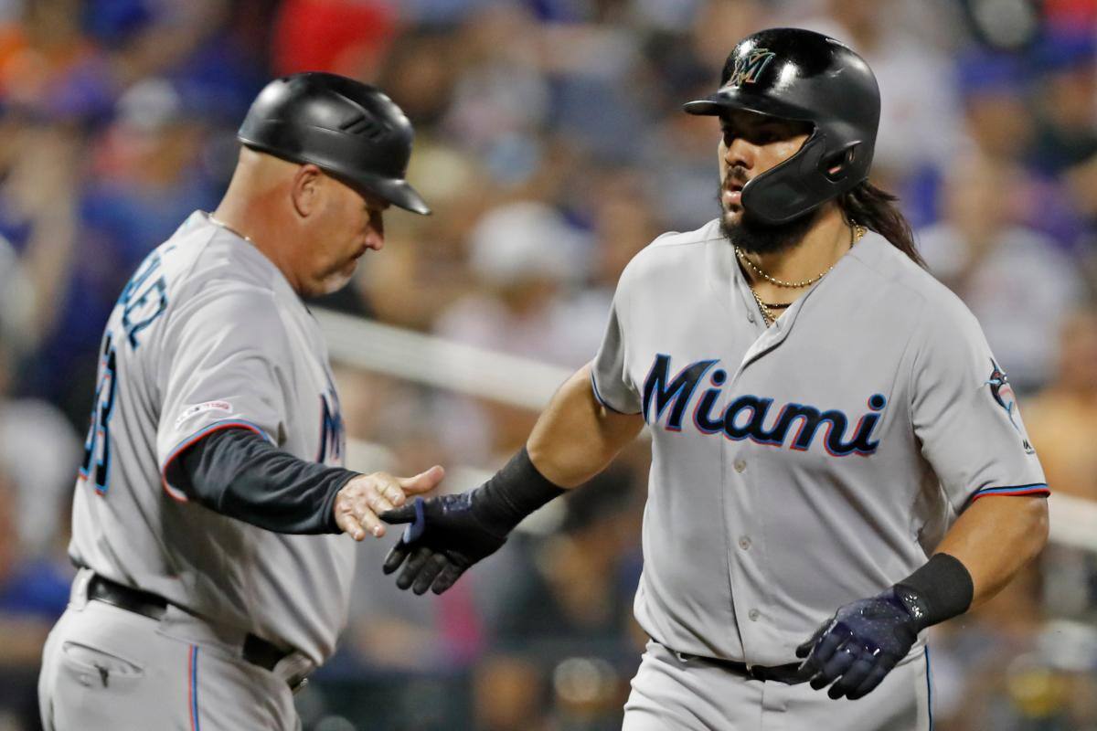 Marlins prohibe a Jorge Alfaro jugar con los Caimanes de Barranquilla