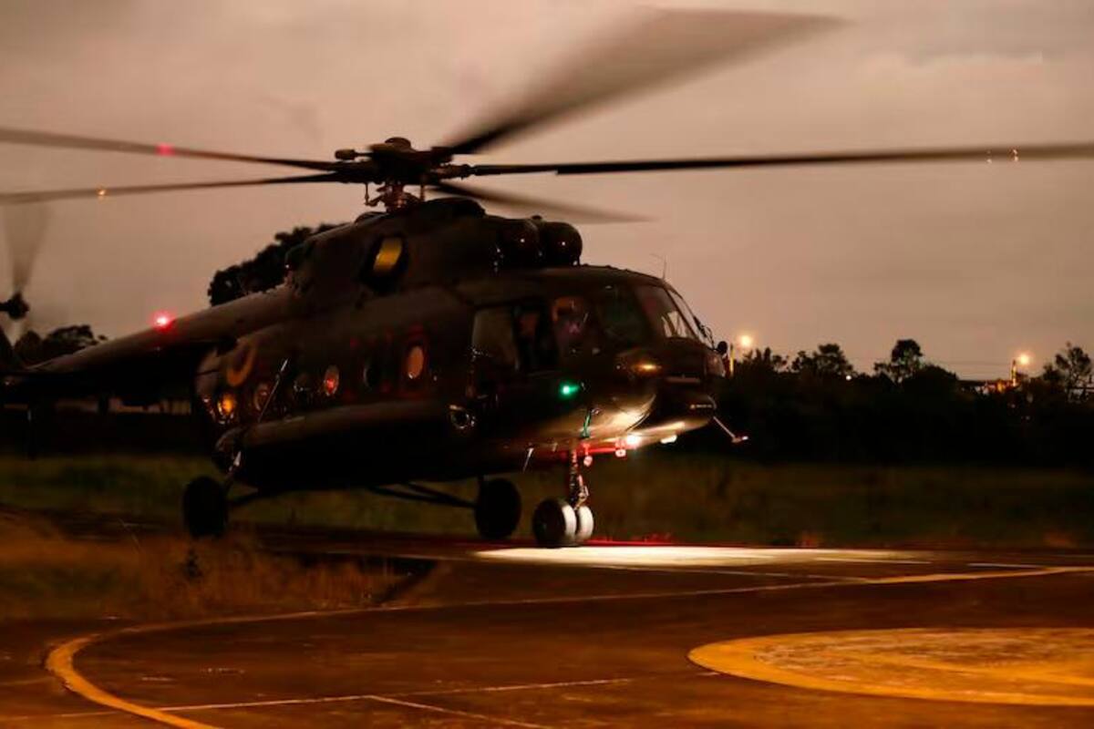 Rescatan cadáveres de 8 ocupantes de helicóptero militar accidentado en Ecuador