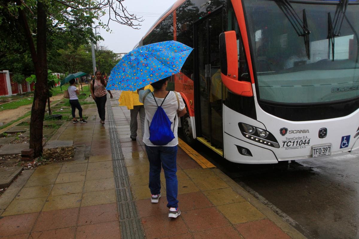Lluvias y protestas generan suspensión de Transcaribe