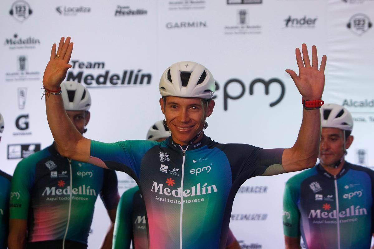 ‘Supermán’ López imparable: campeón nacional de la contrarreloj en Colombia