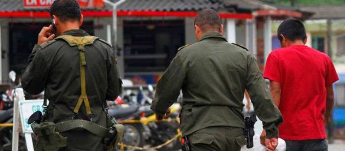 Tropas del Ejército se encuentran en la búsqueda de la zona de la supuesta masacre. COLPRENSA