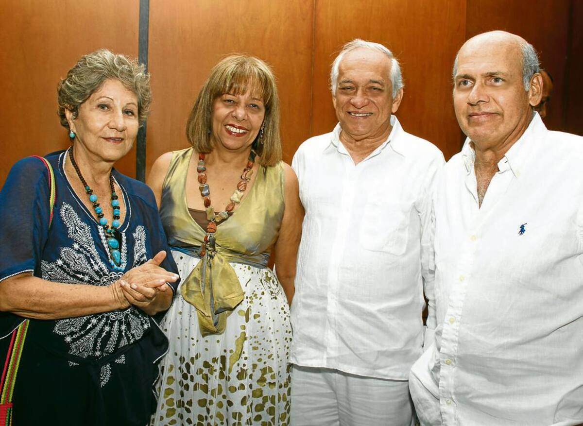 Gloria Triana, Margarita de García, Jaime García Márquez y Ricardo Vélez.