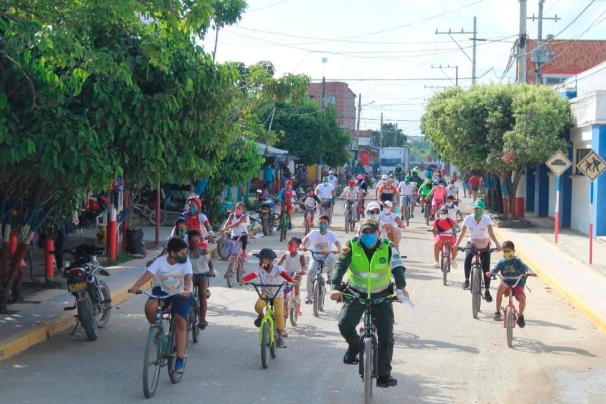 En Río Viejo: Policía de Bolívar conmemoró el Día Mundial de la Bicicleta