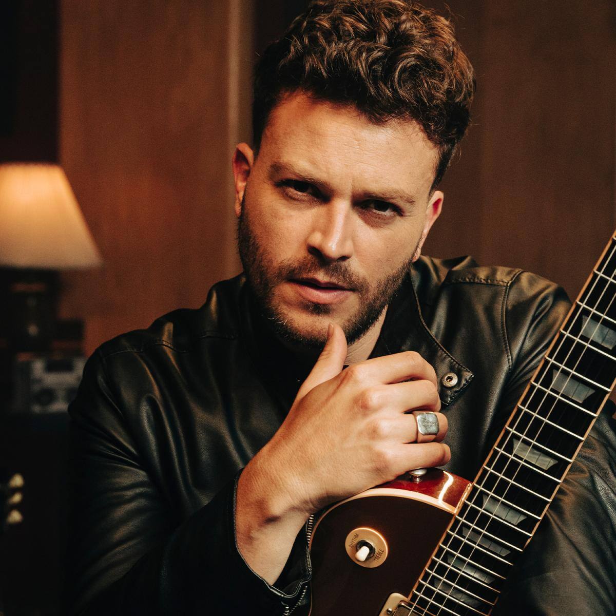 La virtualidad ha sido un buen punto de conexión con el público, sin embargo, ya espera con ansias que el mundo abra los escenarios para volver a ellos.