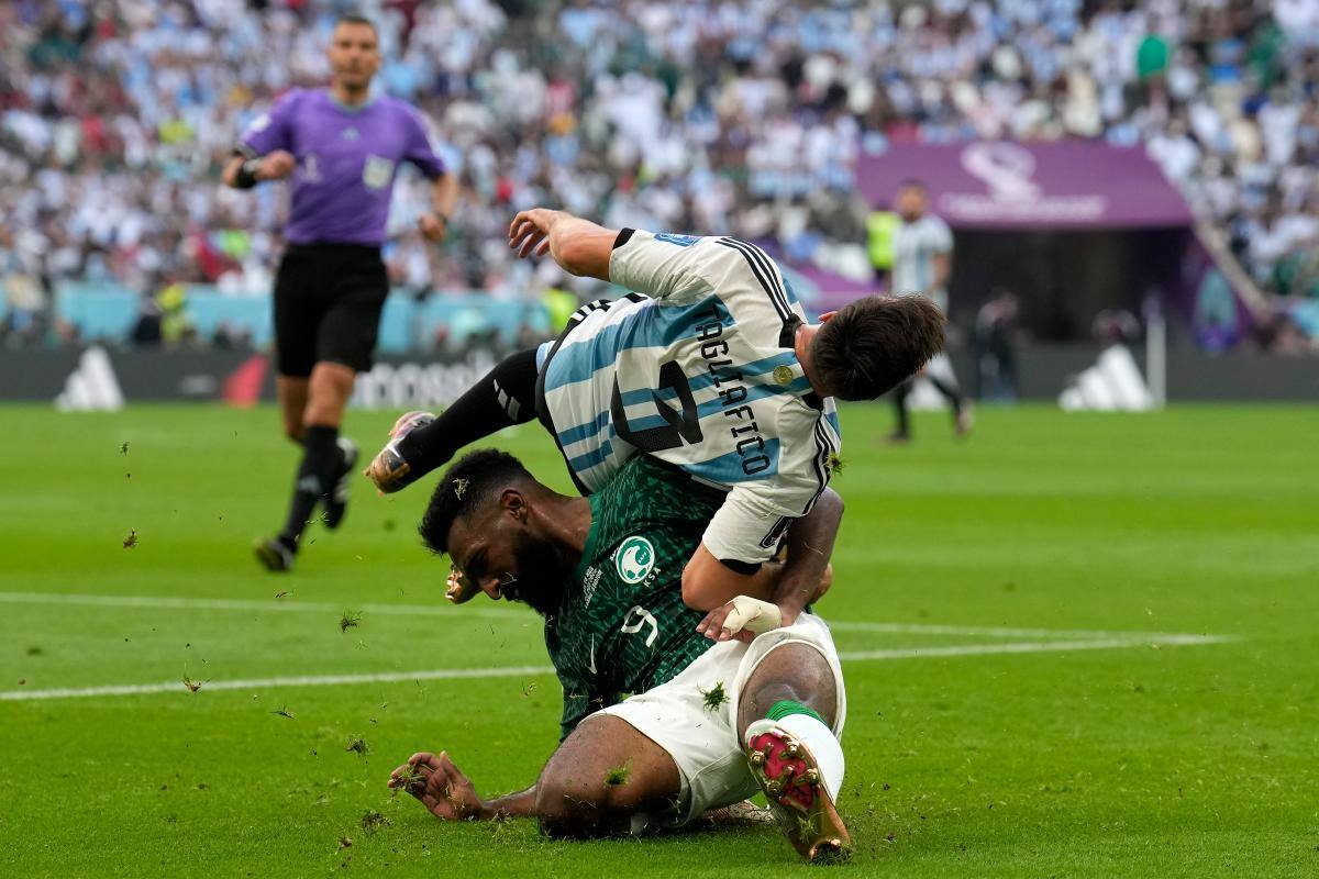 Mundial de Qatar: Arabia Saudita aterrizó a Argentina