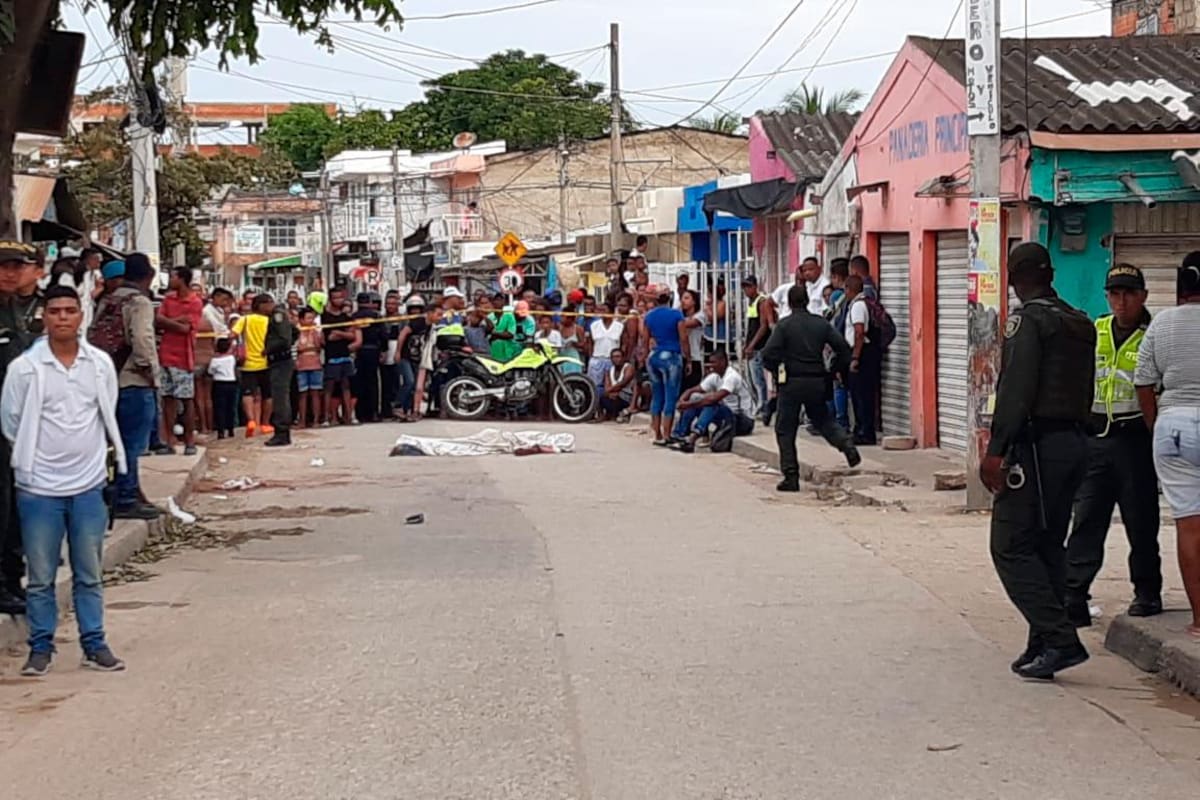 Dos hombres mueren acuchillados en San Fernando, sector Simón Bolívar