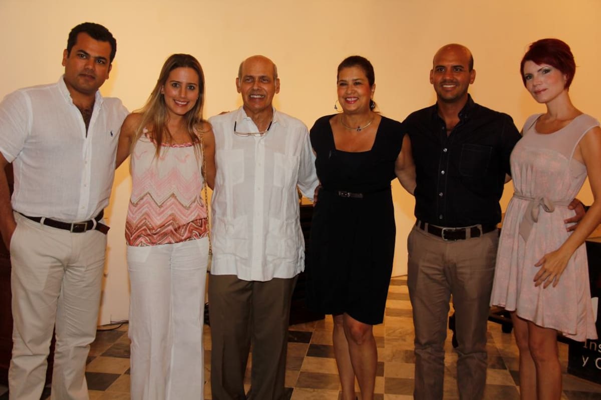 Ricardo velez benedetti, cristina Spath Cavelier, Ricardo Vélez, Gina Benedetti de Vélez, Ernesto Vélez Benedett y Violeta Marenco