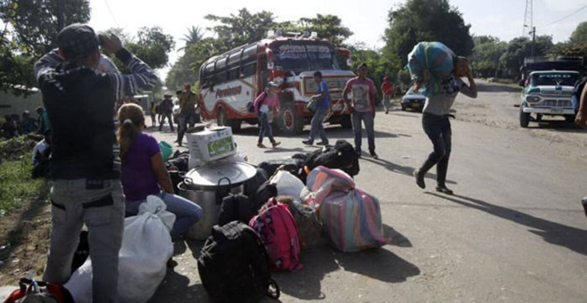 Varios días duró el bloqueo de esta vía por las protestas de los campesinos de la zona. COLPRENSA