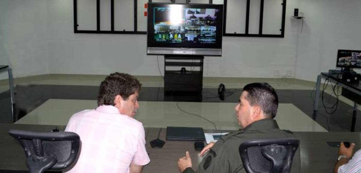 Las autoridades locales estuvieron conectadas con la Policía a nivel nacional y el Ministerio de Defensa. CORTESÍA PRENSA ALCALDÍA
