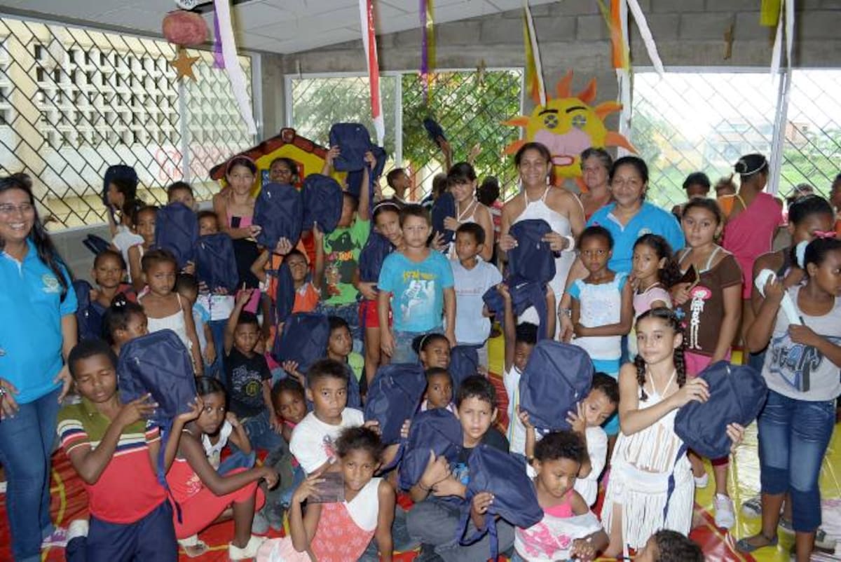 Los niños agradecieron los detalles. Cortesía