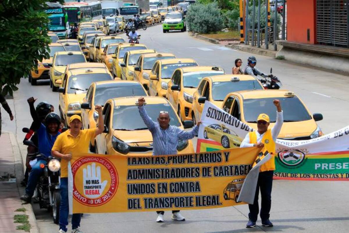Combatir la ilegalidad, uno de los compromisos entre Alcaldía y taxistas