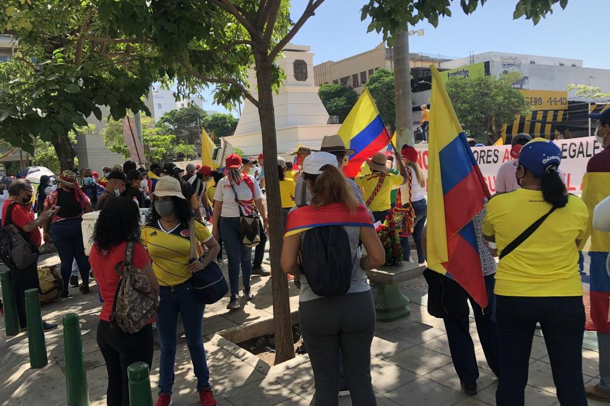 Comerciantes están listos para marchar en contra de la extorsión