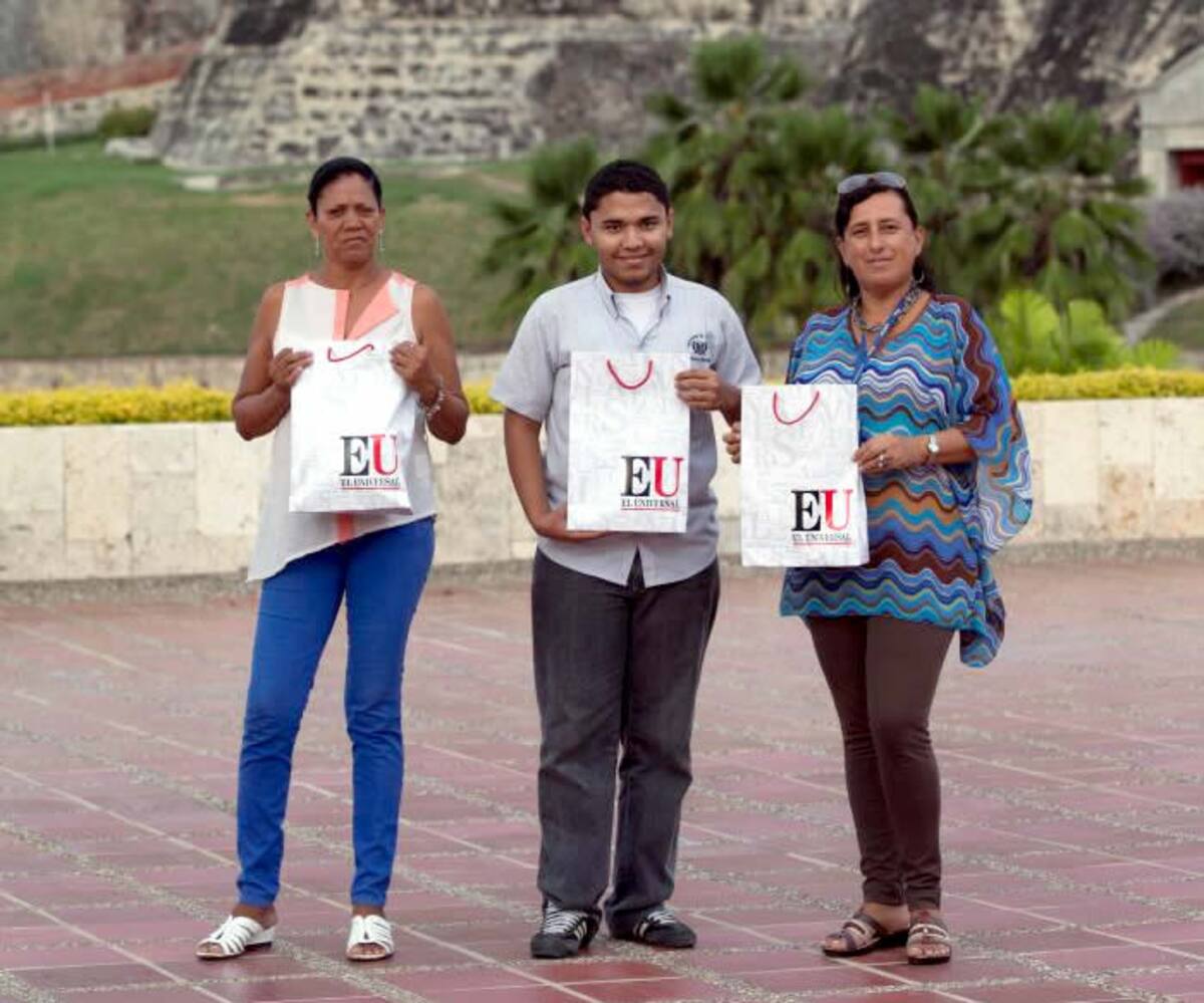De izquierda a derecha: Zilath Arellano Pautt, José Luis Mendoza Suárez y Marlene Lucía Romero Cardenas.