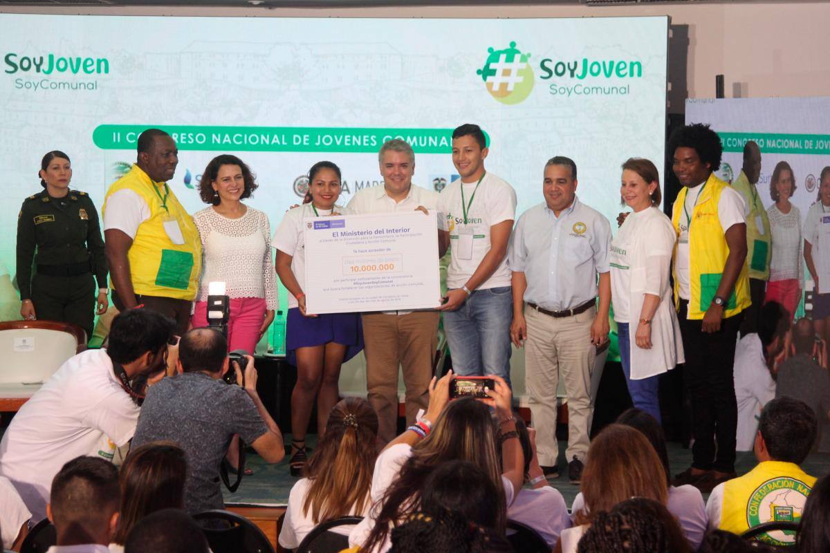 “$10 mil millones para el Fondo de Proyectos Comunitarios”: Duque