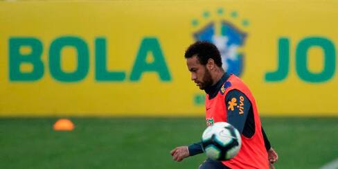 Policía obligará a Neymar a declarar por difusión de imágenes íntimas