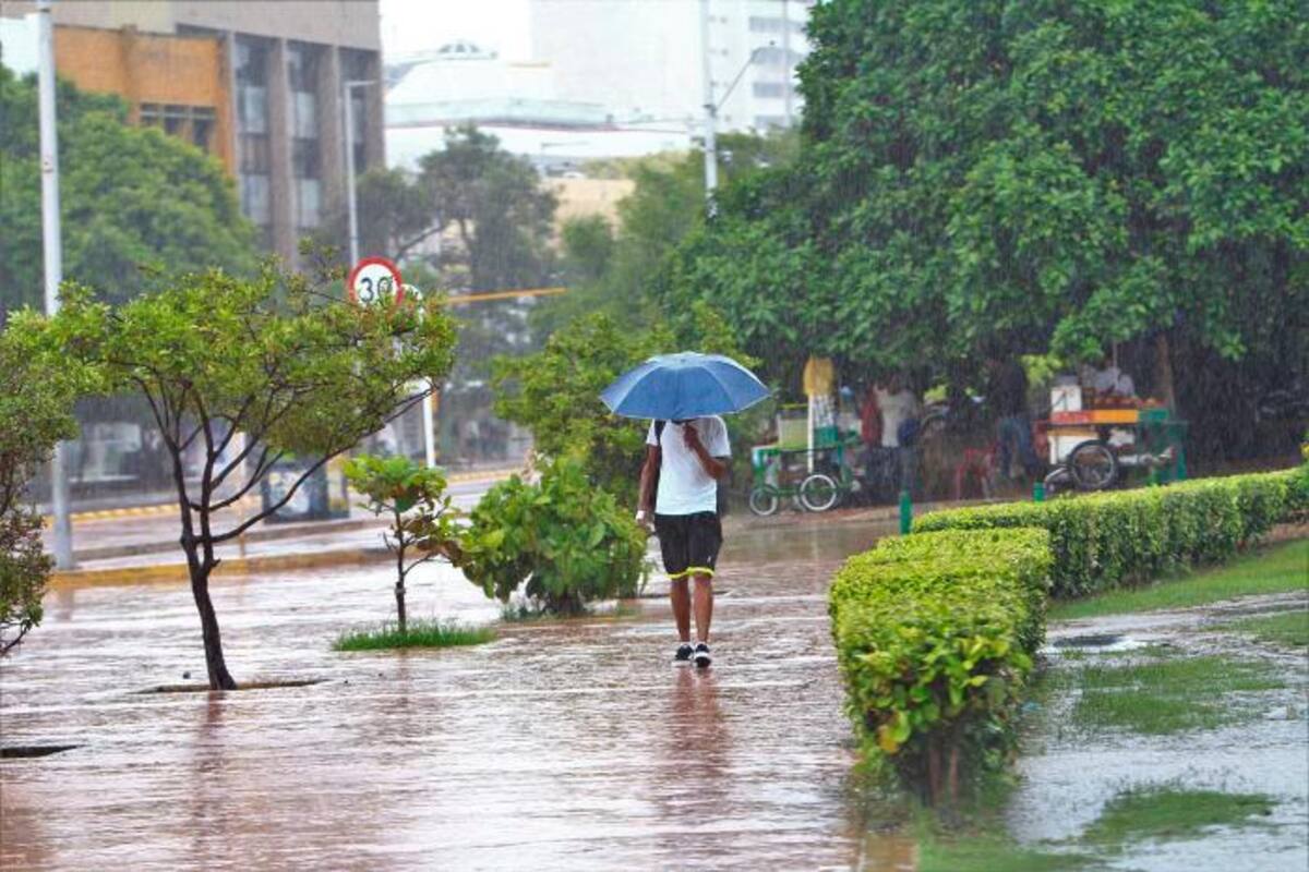 Siga estas recomendaciones ante paso de potencial ciclón por el Caribe