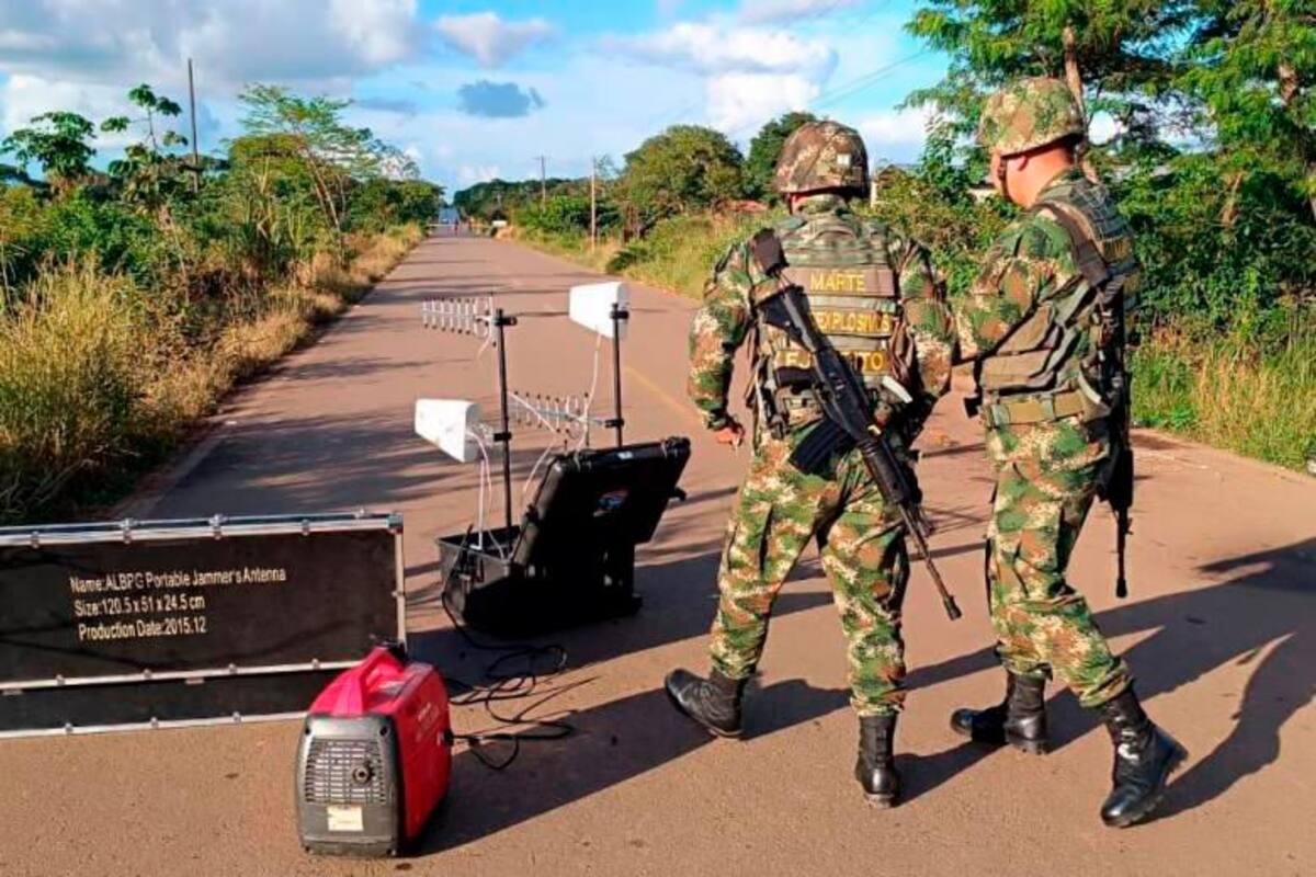 Ejército desactivó dos artefactos explosivos en vías del Meta