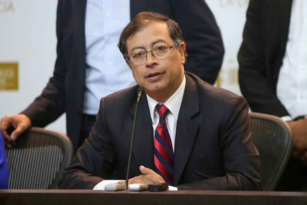 Gustavo Petro dijo que Uribe debería estar preso. Colprensa