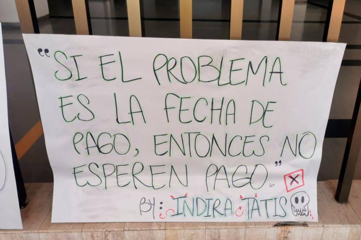 Médicos de la Clínica El Bosque protestan indefinidamente
